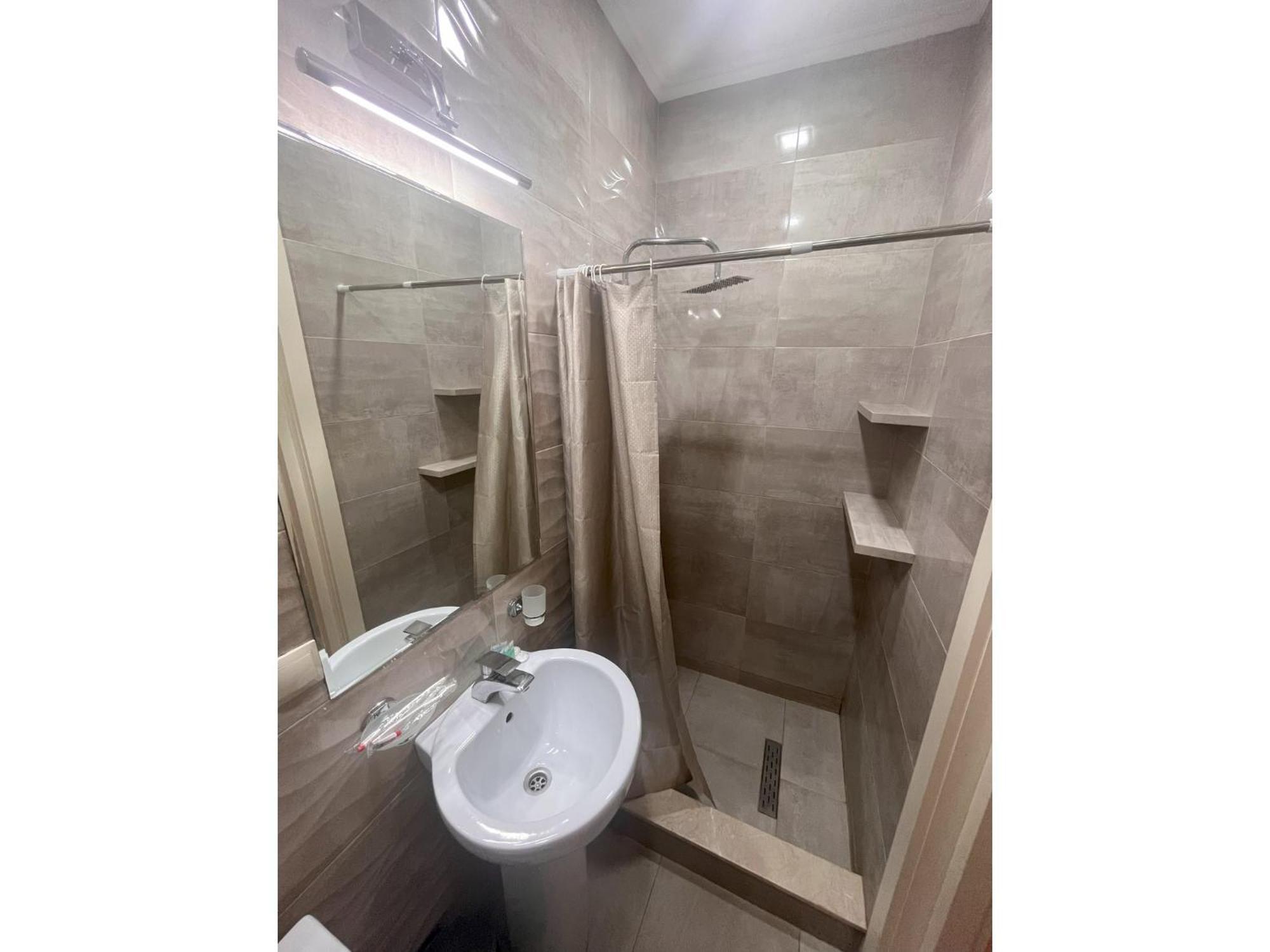 Silver 42 Boutique Hotel Tbilisi Exteriör bild