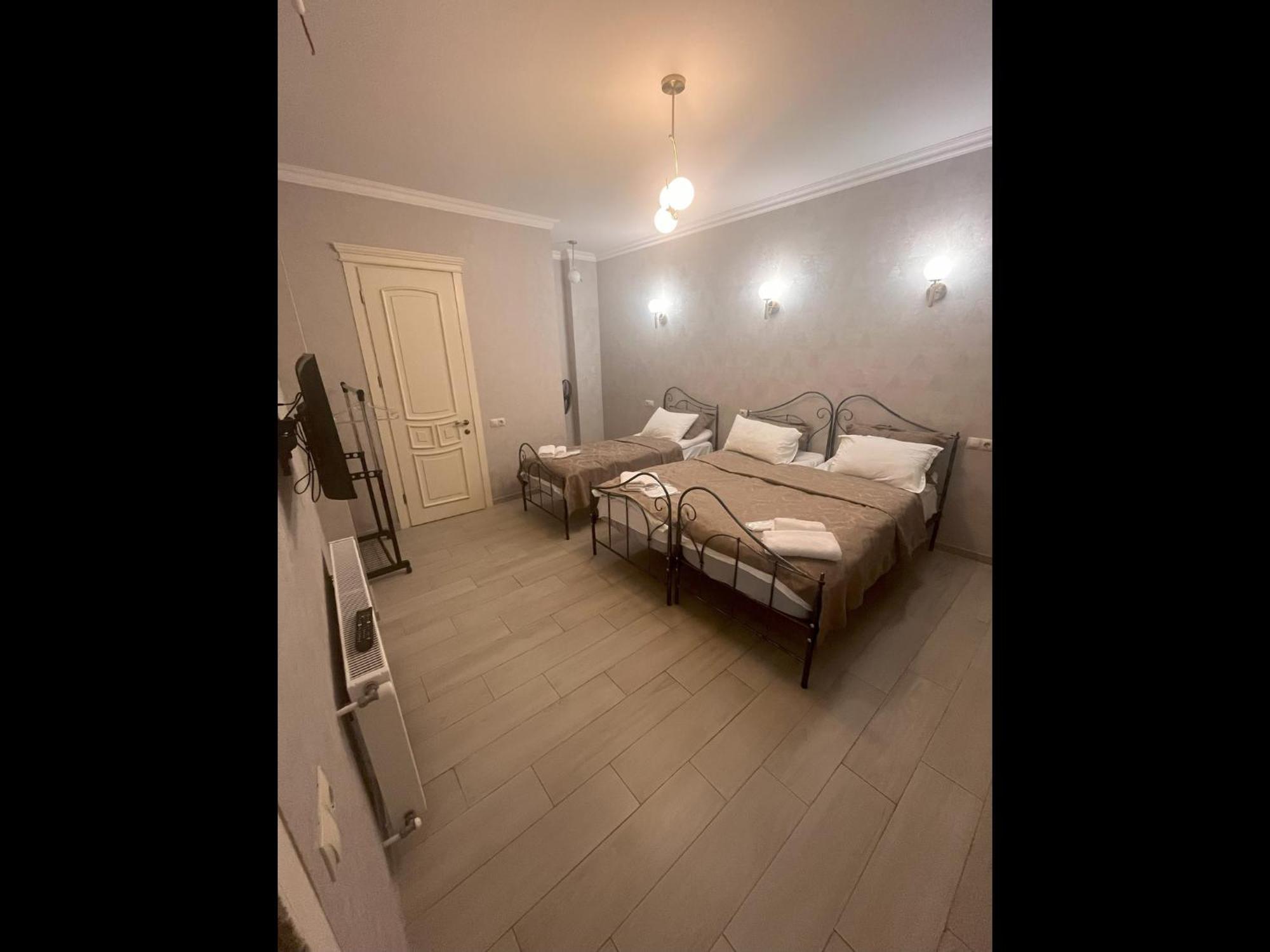Silver 42 Boutique Hotel Tbilisi Exteriör bild