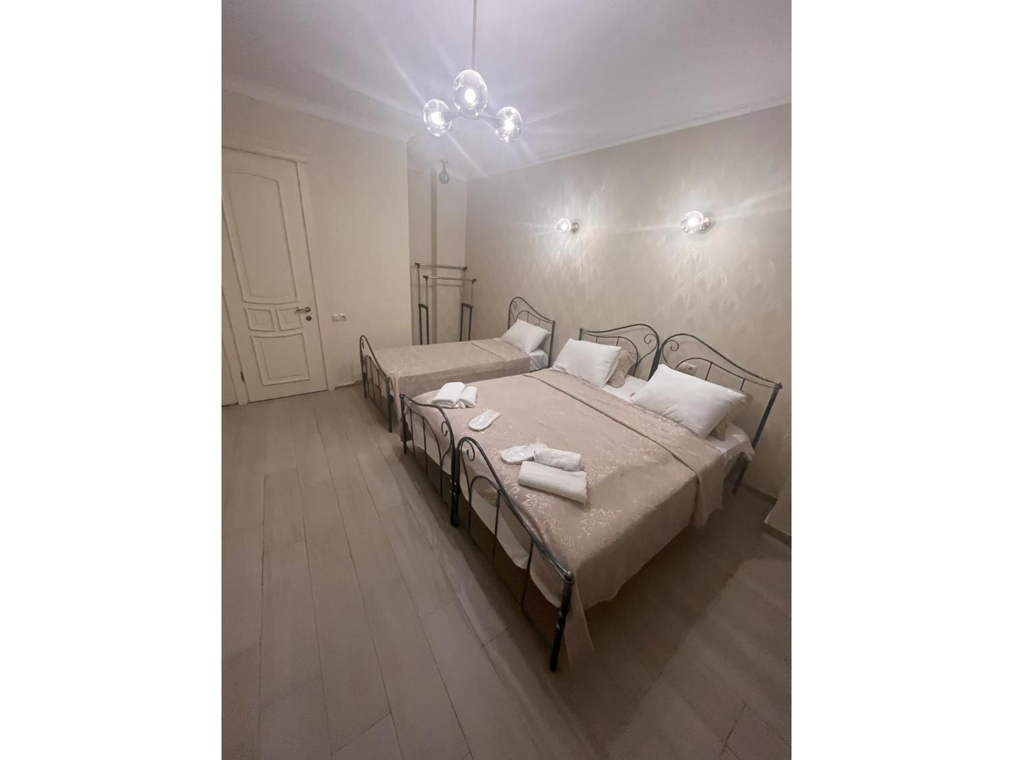 Silver 42 Boutique Hotel Tbilisi Exteriör bild