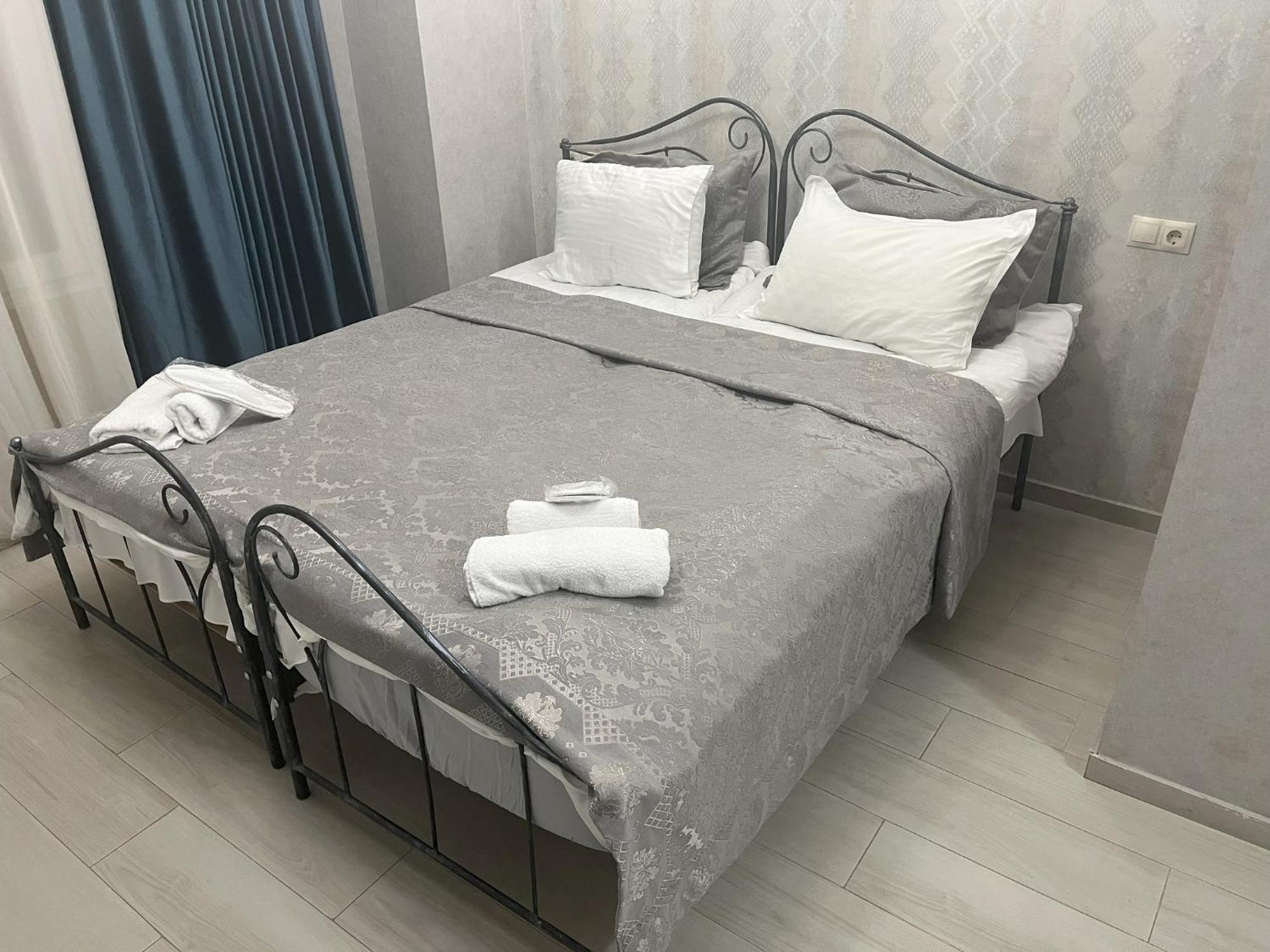 Silver 42 Boutique Hotel Tbilisi Exteriör bild